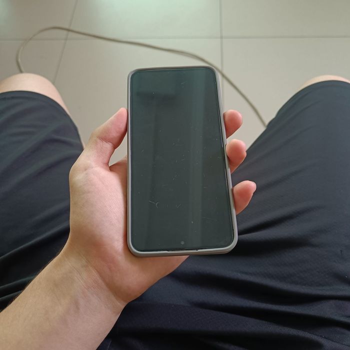 Samsung s24 8/128