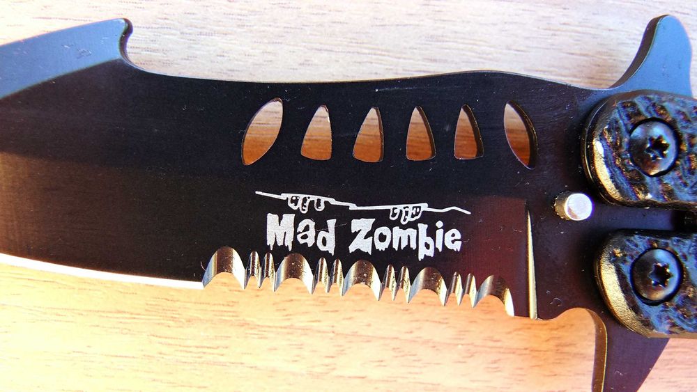 Пеперуда Mad Zombie