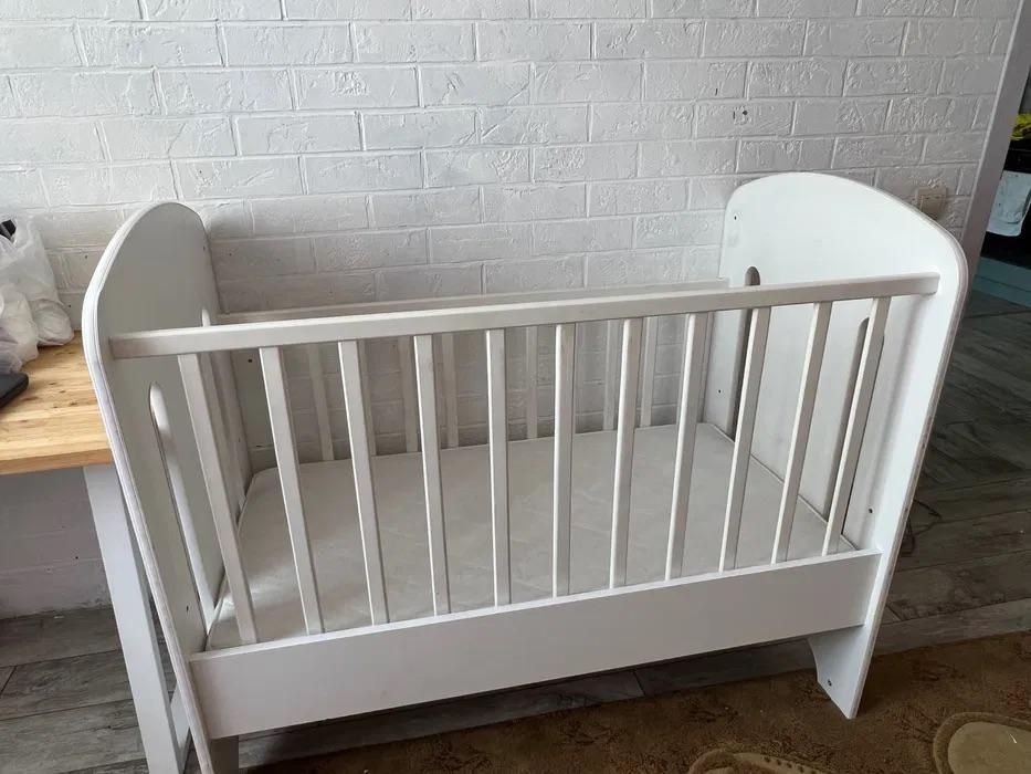 Манеж детский продам