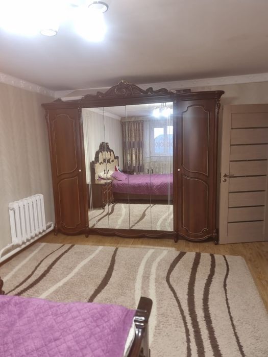 Продам спальный гарнитур