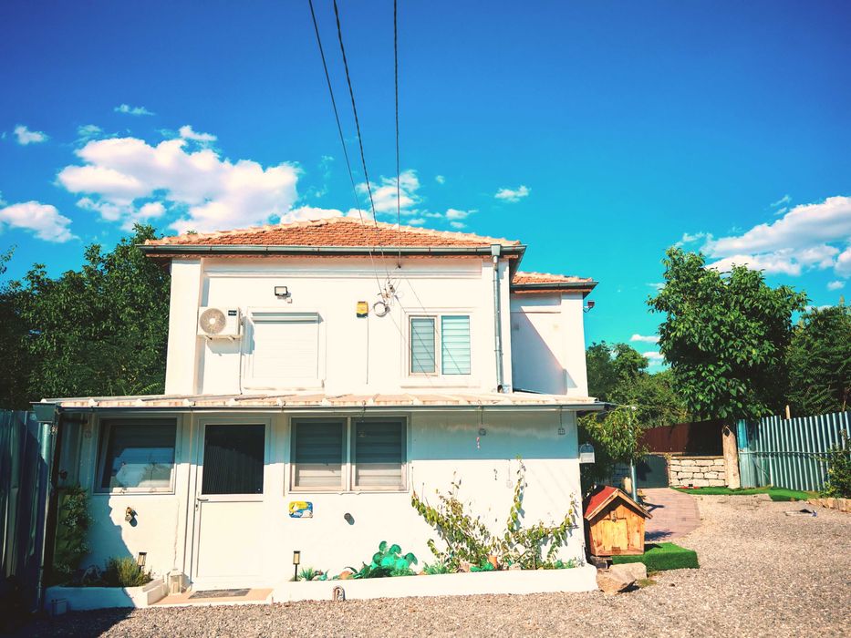 Продава се Къща в Елхово - 150 кв.м за 612 €/кв.м - Снимка #1