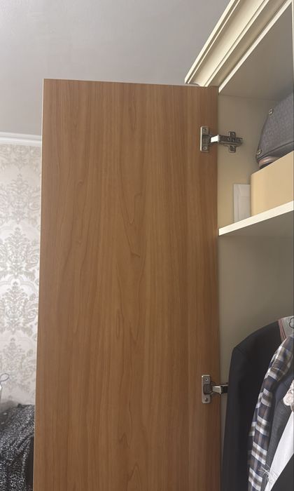 Продам спальный гарнитур