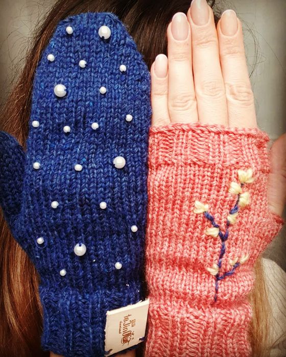 Manusi tricotate manual