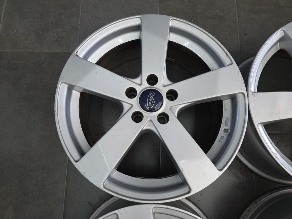 Джанти 17 - Ford