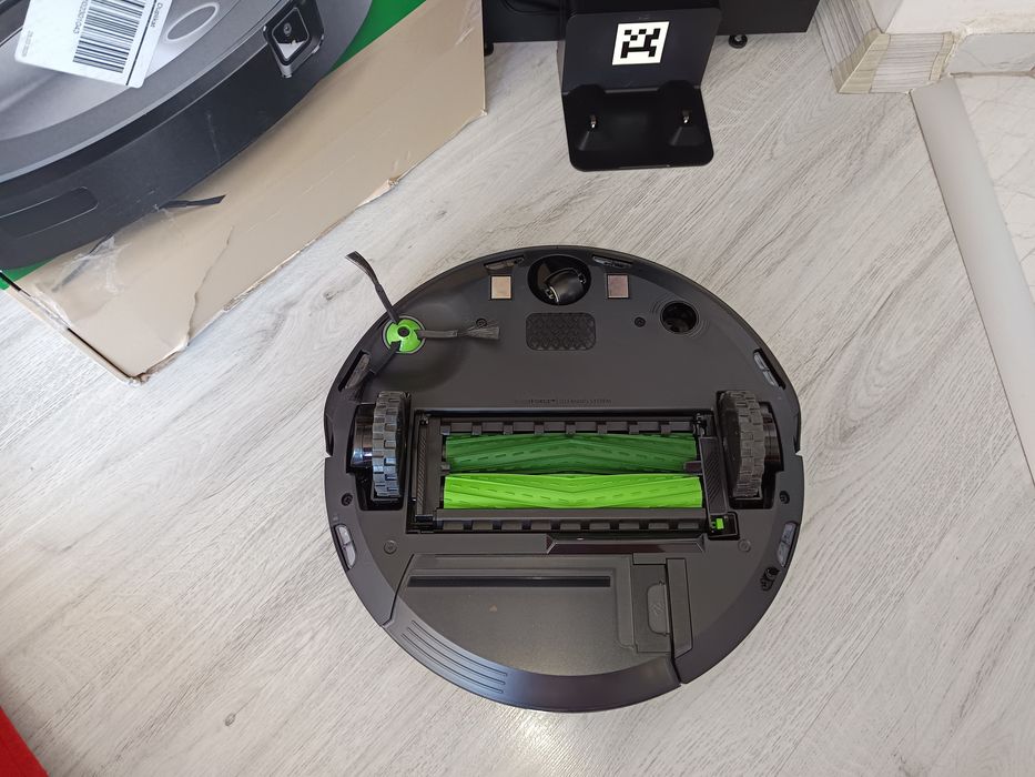 Irobot Roomba Combo j5