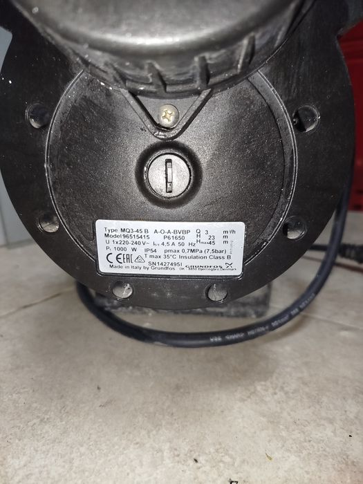 Продам нососную станцию Grundfos