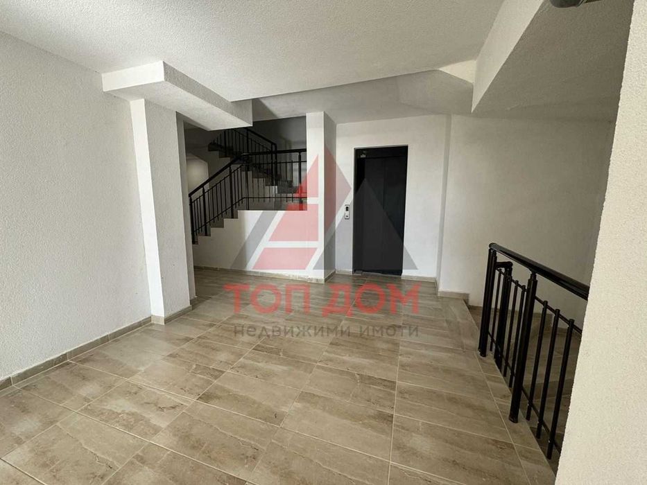 Продава се Едностаен апартамент в Варна, Виница - 70 кв.м за 1400 €/кв.м - Снимка #4