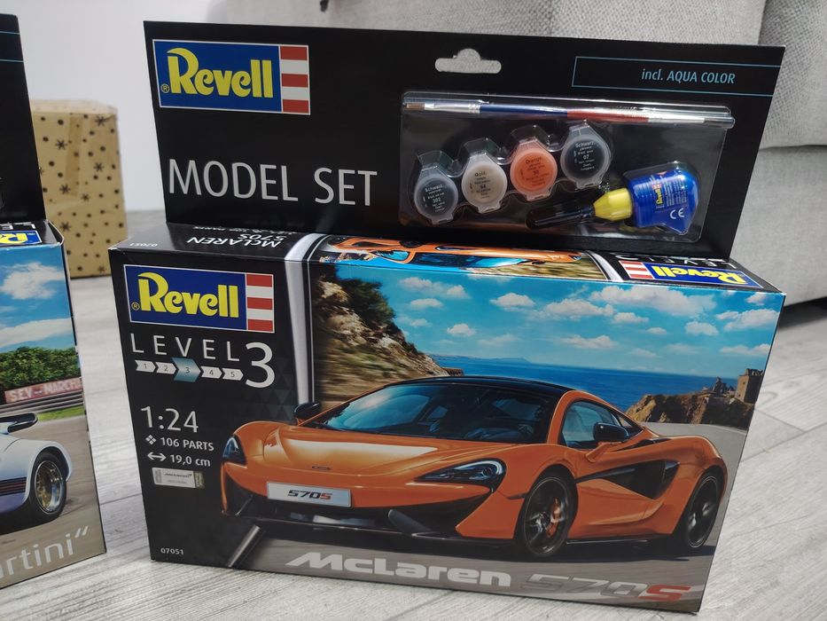 Machete Revell, mașinuțe Jaguar, Porsche, McLaren