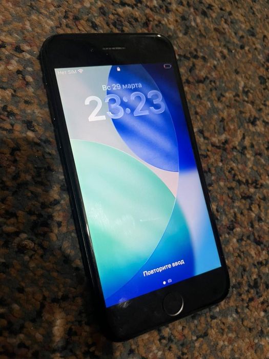 Айфон се 64гб сатылады