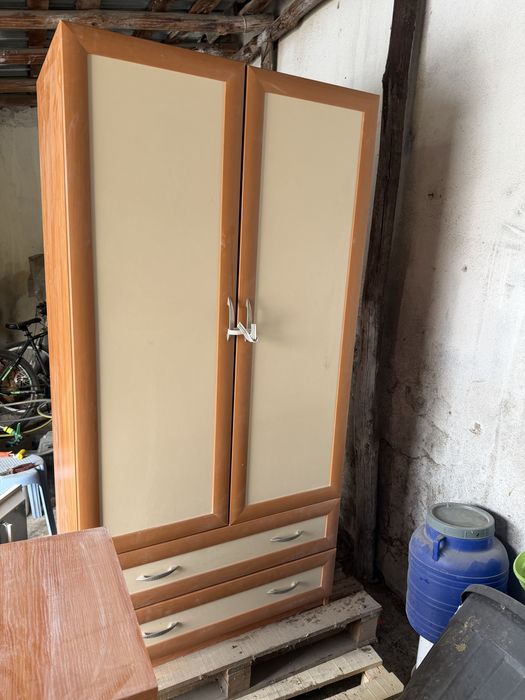 Гардероб 50лв добро състояние