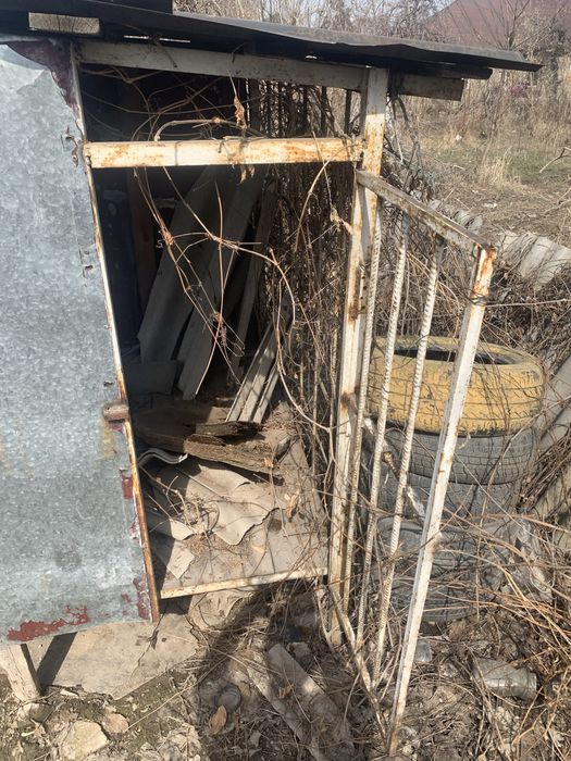 пррдам вальер (будка)