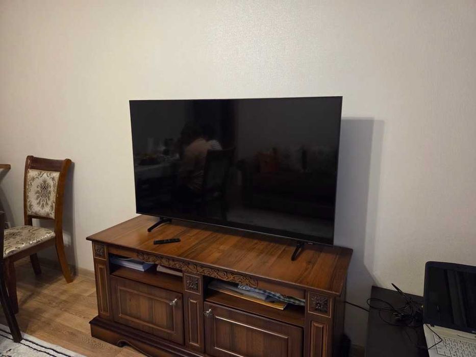 Телевизор Samsung UE50DU8000 50 Crystal UHD 4K Smart TV