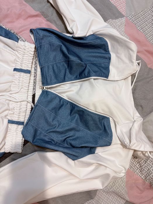 Продавам екипче.