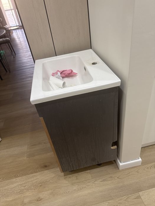 Тумба с раковиной