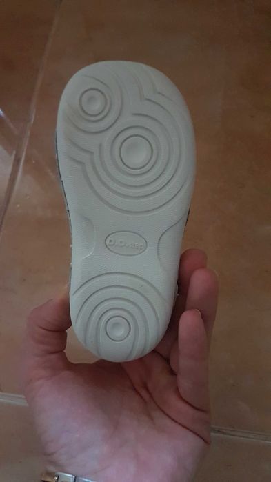 Детски полуотворени обувки