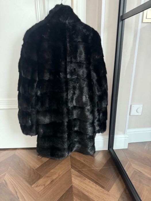 Продам норковую шубу