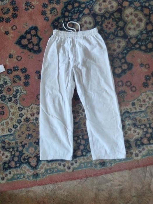 Продам кимоно шлем и низ