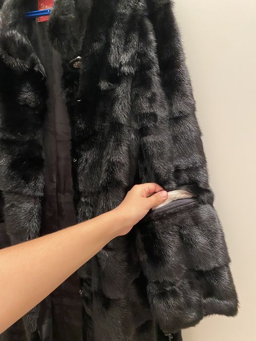 Норковая шуба черная