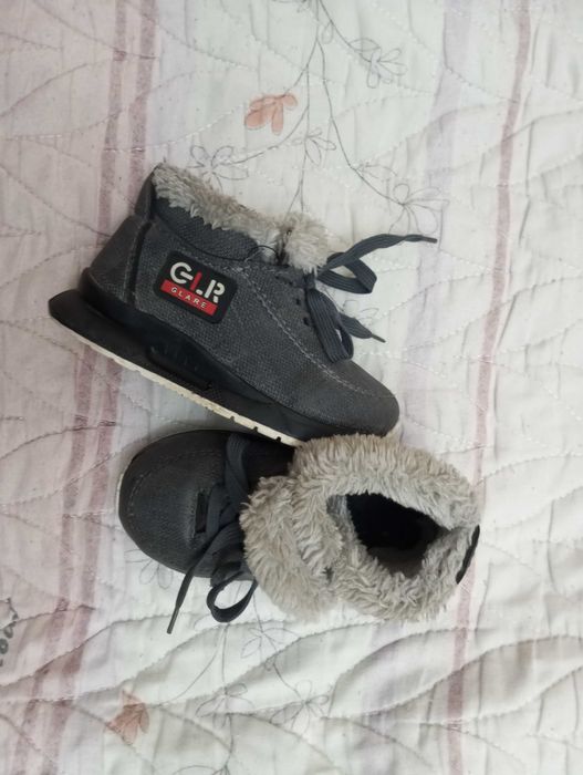 Зимние детские ботинки