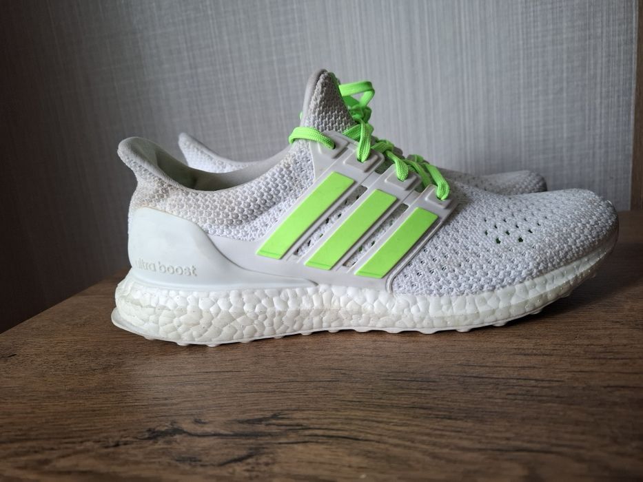 Adidas Ultra Boost 5.0 маратонки 42 номер.