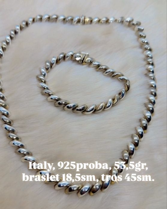 Elegantniy komplekt iz Italy 925probi 53,5gr, braslet 18,5sm, tros 46s