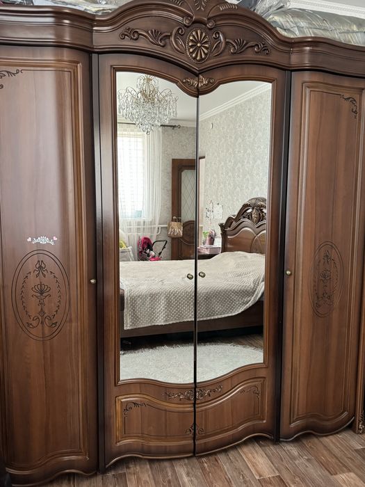 Продам срочно спальний гарнитур