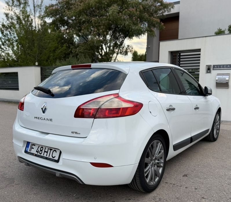 RENAULT Megane 2011 — imagine 4