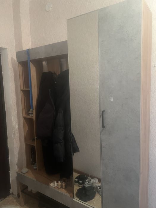 Гостинниый, прихожка