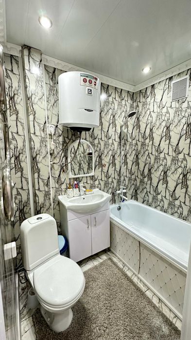 Продам 2х ком кв на Жазире