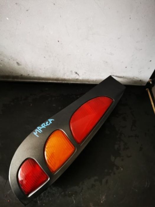 Stop tripla lampa stanga fiat marea 185 s37250748 395509999