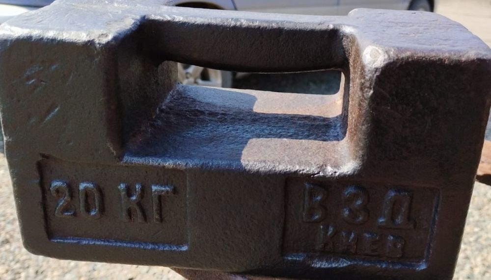 Продам Гиря 20 кг.