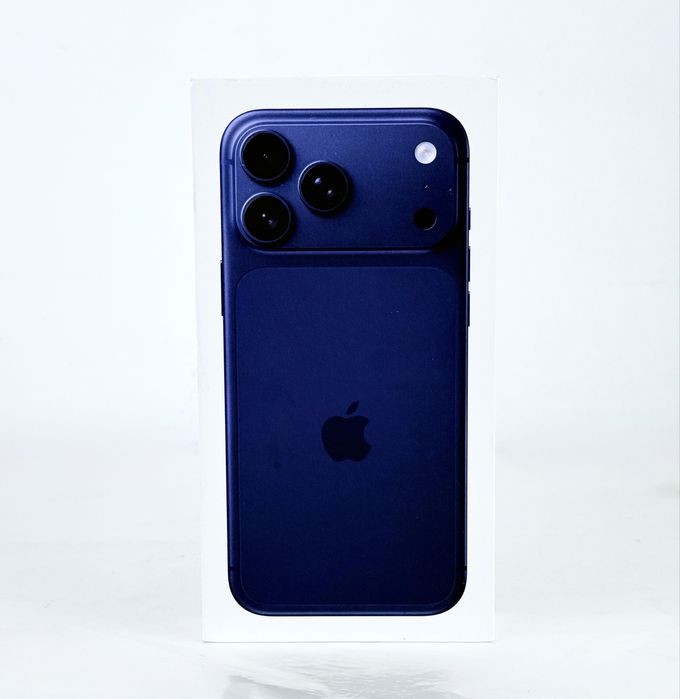 НОВ! Apple iPhone 17 Pro Max 256GB Deep Blue Гаранция!