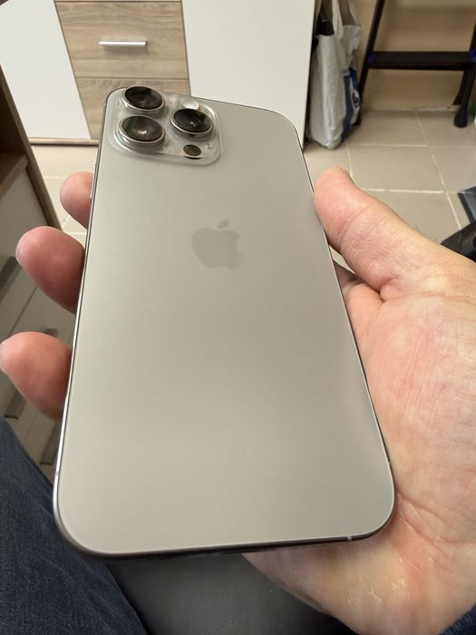 iPhone 16 Pro Max 256gb - 100% battery, без забележки