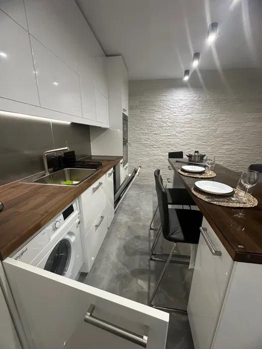 Дава се под наем Двустаен апартамент в Варна, Аспарухово - 61 кв.м за 600 € - Снимка #1