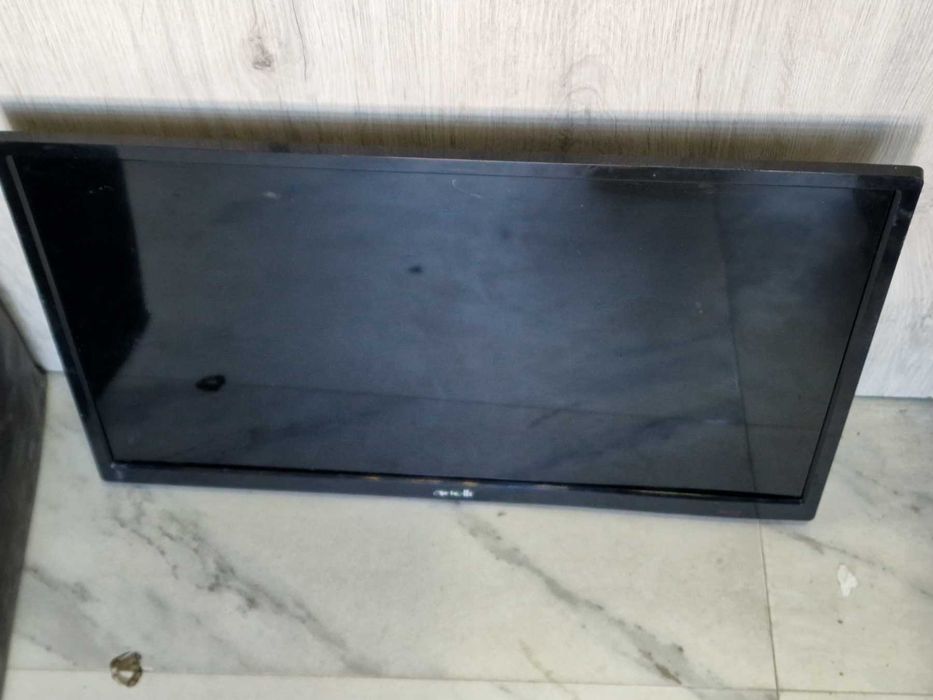 Телевизор Arielli LED-24DN6T2, 24"