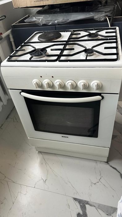 Напольная комбинированная плита Bosch