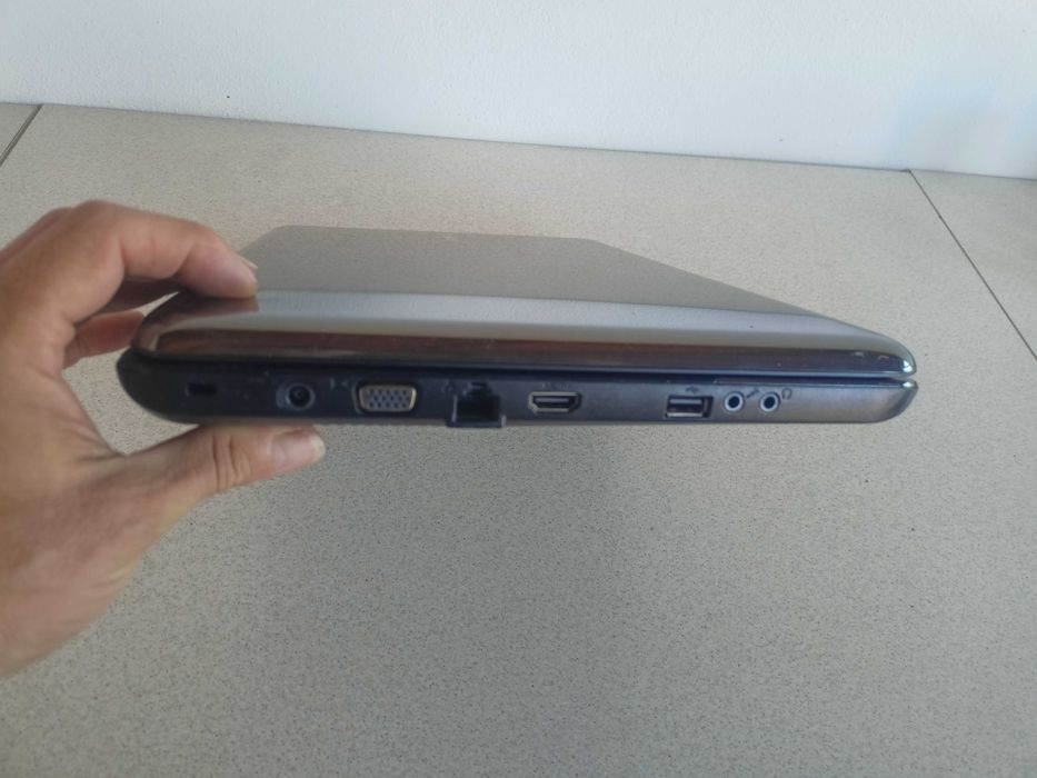 Laptop Samsung R540 display 15,6 ram 6gb I3-M380 hdd 500gb