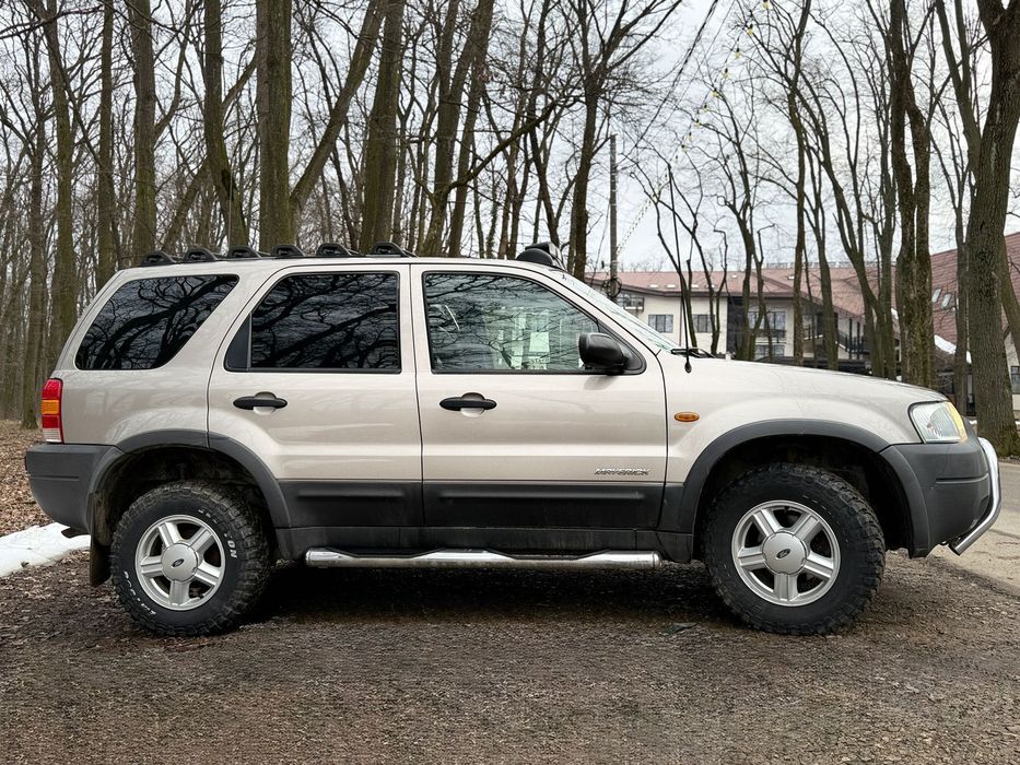 Ford Maverick offroad