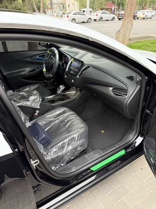 Chevrolet Malibu 2021 — 4