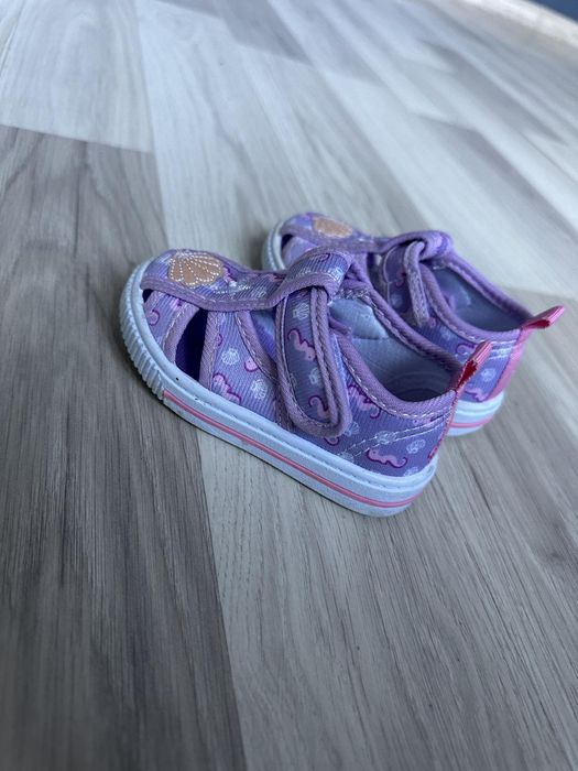 Сандали за момиченце на Mat Star,19 номер.