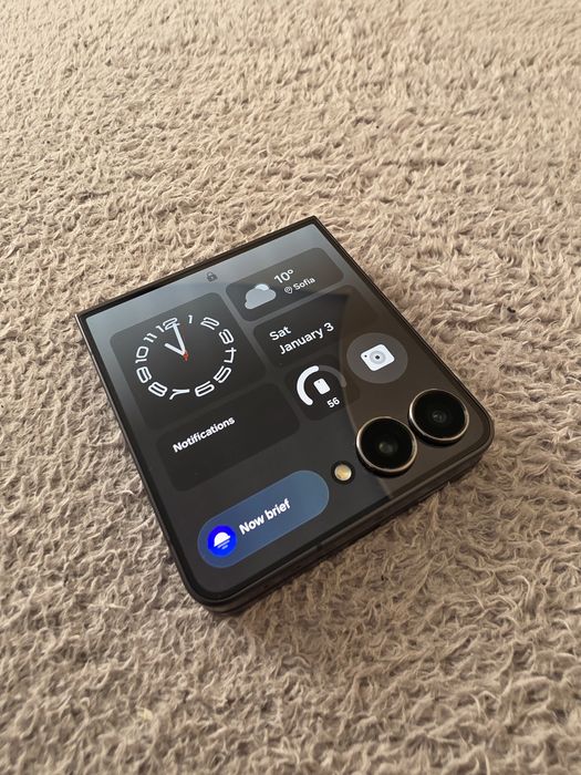 Samsung Z flip 7 12/256 Jet Black НОВ!