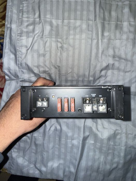 Usilitel Helix M One X