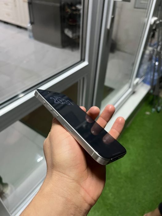 Продам IPhone 15 Pro 128GB
