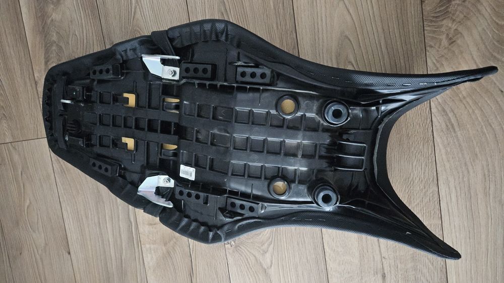 Седалка за Honda CBR 650 FA