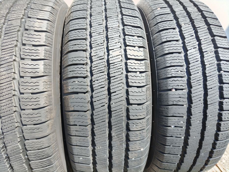 215/65/16 С Джи Ти Радиал ДОТ 2022 г - БУСОВИ