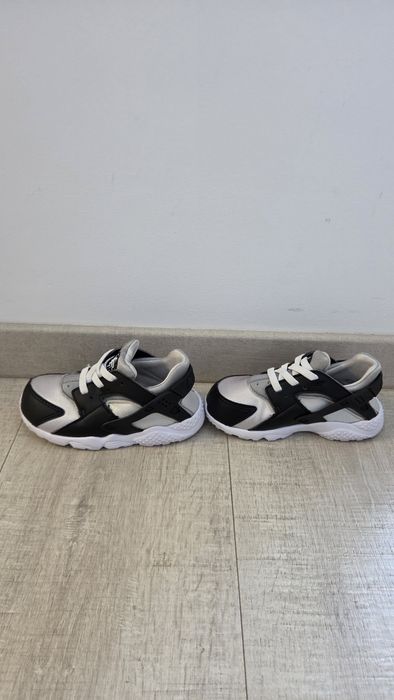 Nike Air Huarache copii – mărimea 25