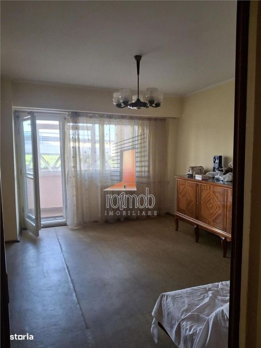 Apartament 3 camere decomandat, etajul 1,  Doamna Ghica