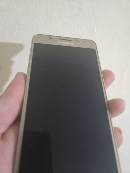 Samsung Galaxy j5
