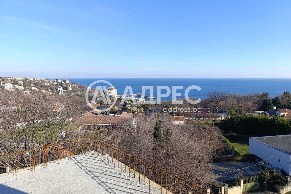 Тристаен апартамент, к.к. Слънчев ден, гр. Варна