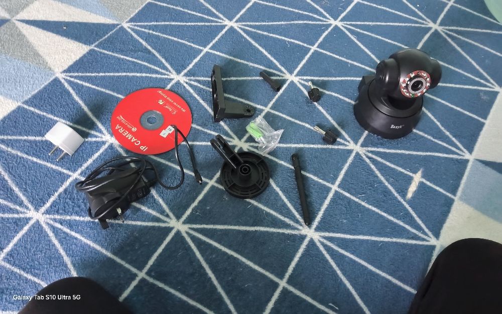 Camera video rotativă EasyN model F-M136